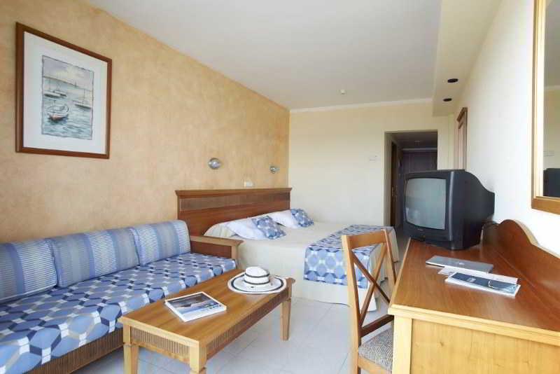 Sirenis Hotel Club Siesta Santa Eularia des Riu Exterior foto