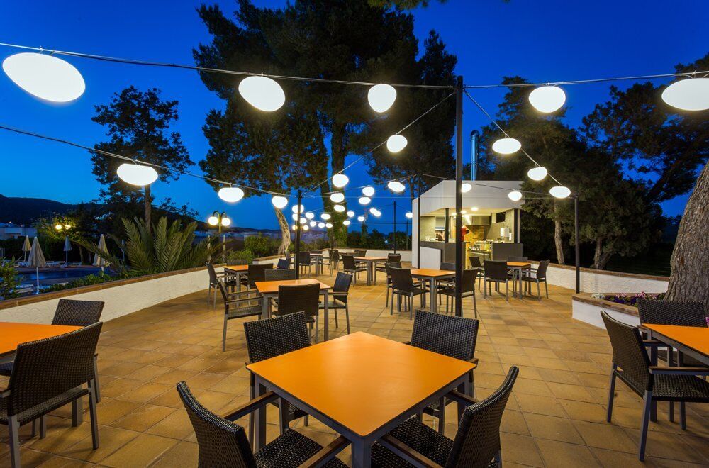 Sirenis Hotel Club Siesta Santa Eularia des Riu Restaurant foto