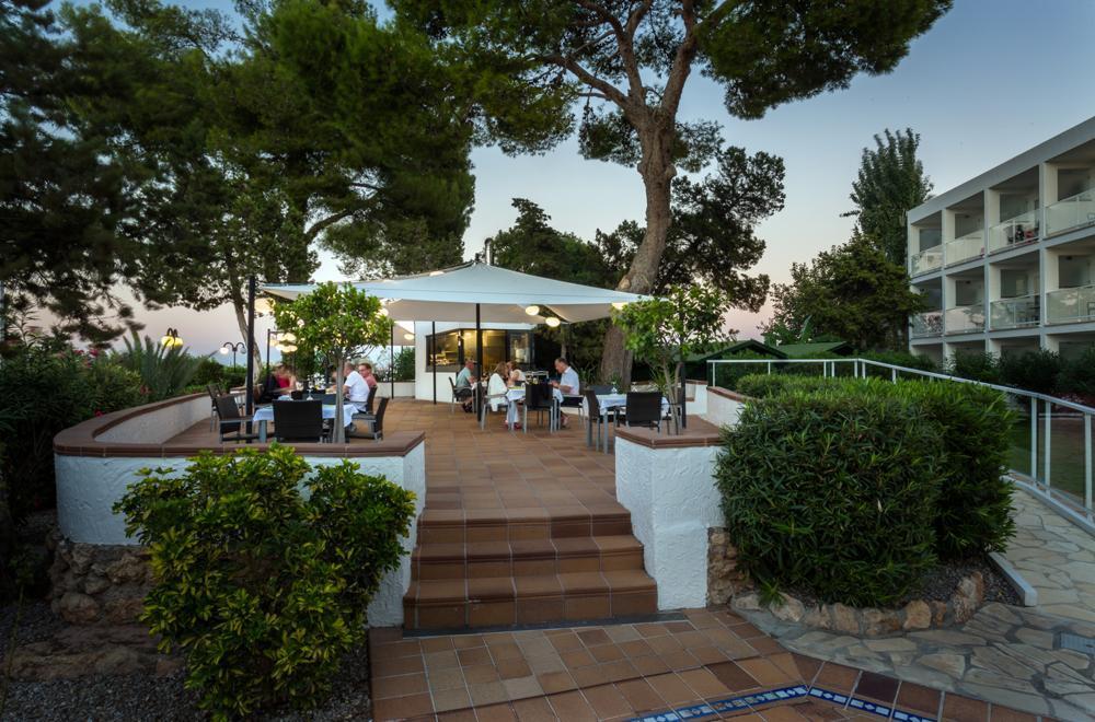 Sirenis Hotel Club Siesta Santa Eularia des Riu Facilități foto