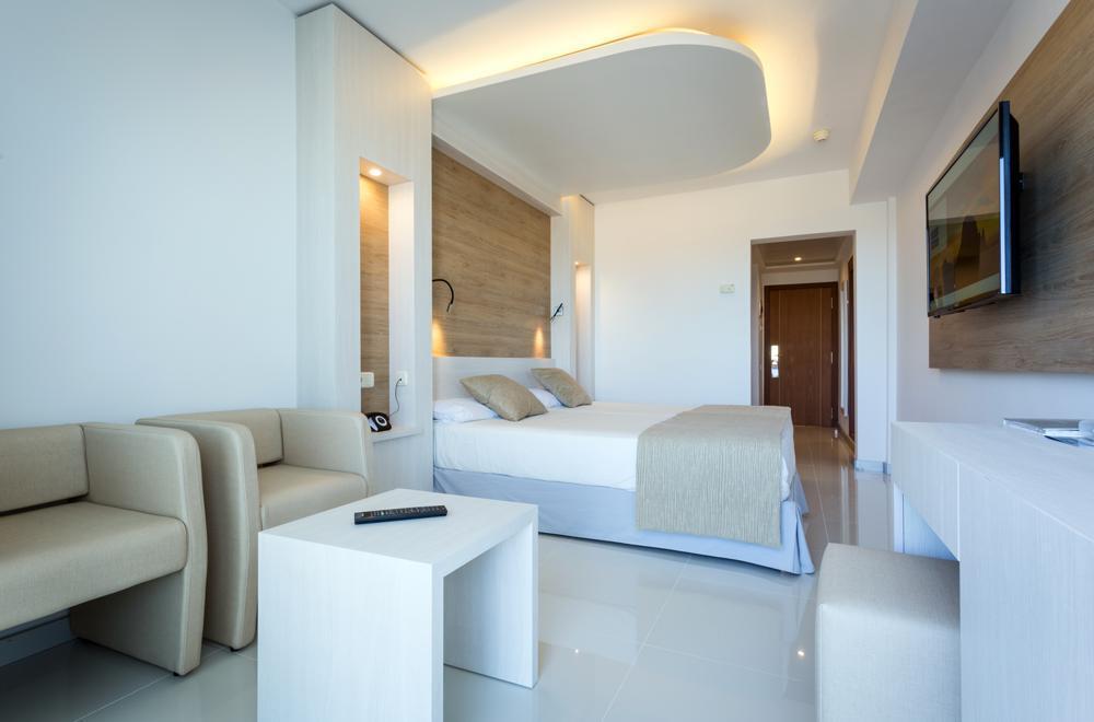 Sirenis Hotel Club Siesta Santa Eularia des Riu Cameră foto